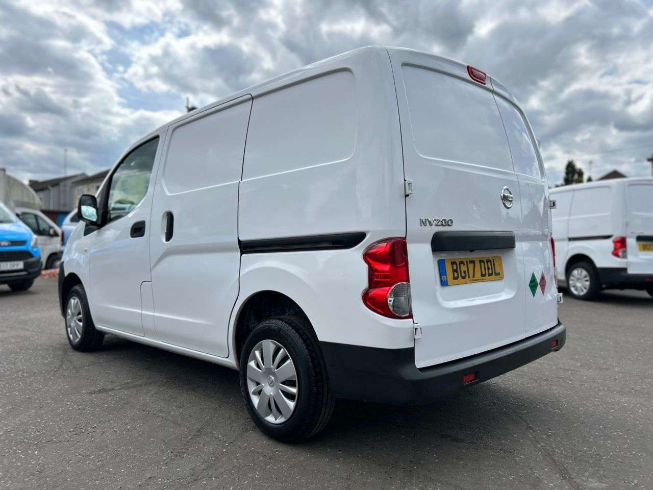 2017 NISSAN NV200 2017 NISSAN NV200