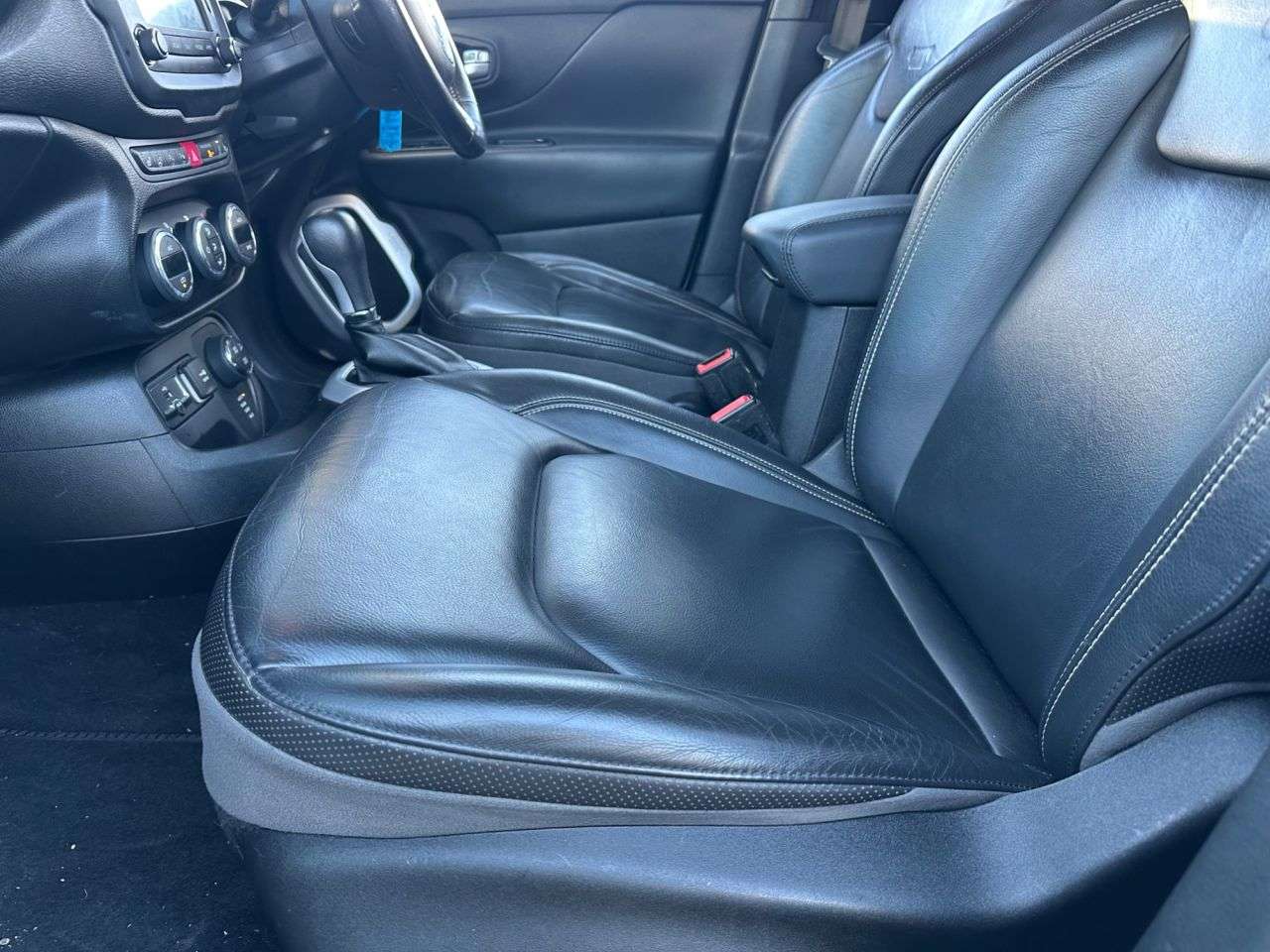 2016 JEEP RENEGADE 2016 JEEP RENEGADE