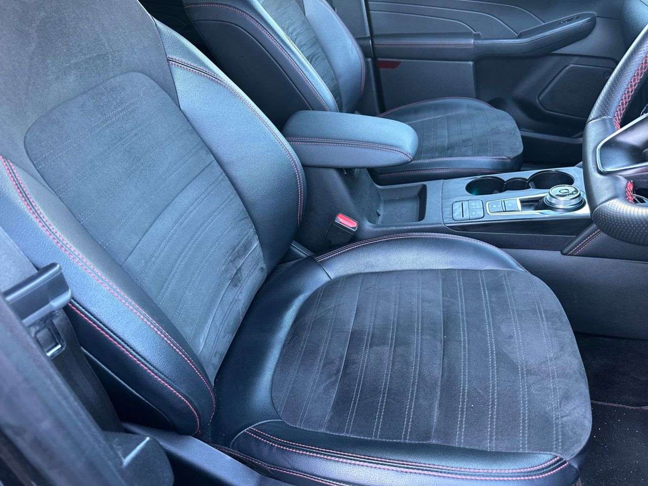 2022 FORD KUGA 2022 FORD KUGA