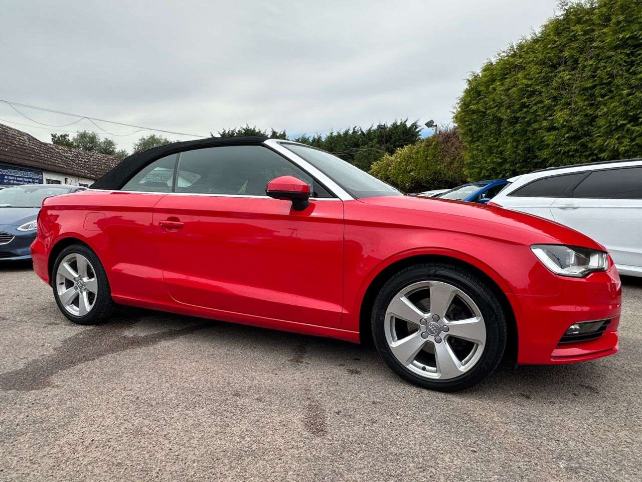 A 2015 AUDI A3 CABRIOLET 1.6 TDI SPORT CONVERTIBLE 2dr EURO 6 (s/s) (110 ps) BEAUTIFUL CONDITION A 2015 AUDI A3 CABRIOLET 1.6 TDI SPORT CONVERTIBLE 2dr EURO 6 (s/s) (110 ps) BEAUTIFUL CONDITION