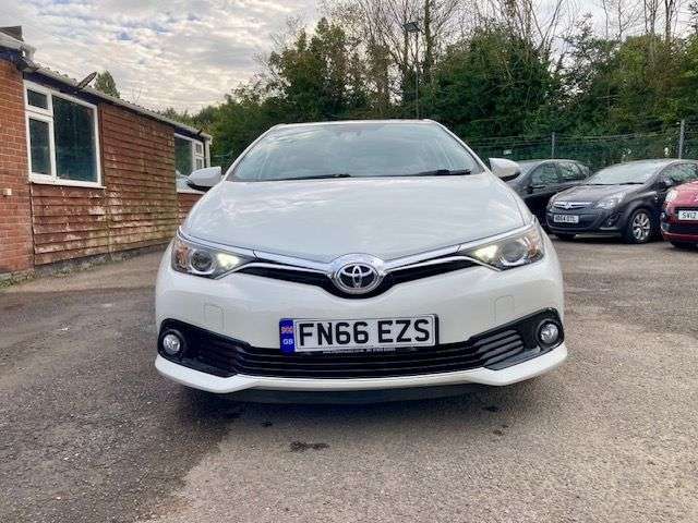 2016 TOYOTA AURIS 2016 TOYOTA AURIS