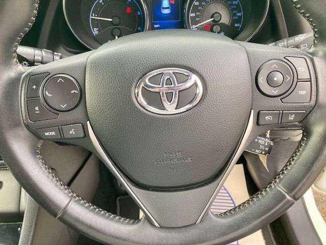 2016 TOYOTA AURIS 2016 TOYOTA AURIS