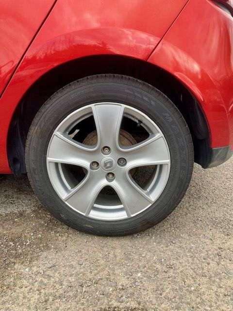 2013 RENAULT CLIO 2013 RENAULT CLIO