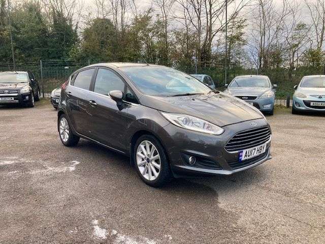 A 2017 FORD FIESTA 1.0T ECOBOOST TITANIUM 5dr POWERSHIFT AUTOMATIC EURO 6 NEW WET BELT MOT AND A 2017 FORD FIESTA 1.0T ECOBOOST TITANIUM 5dr POWERSHIFT AUTOMATIC EURO 6 NEW WET BELT MOT AND