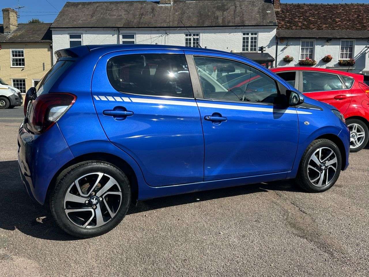 2018 PEUGEOT 108 2018 PEUGEOT 108