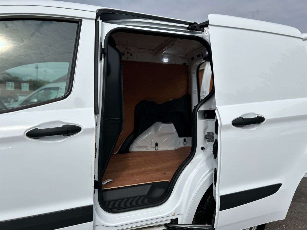 2021 FORD TRANSIT COURIER 2021 FORD TRANSIT COURIER