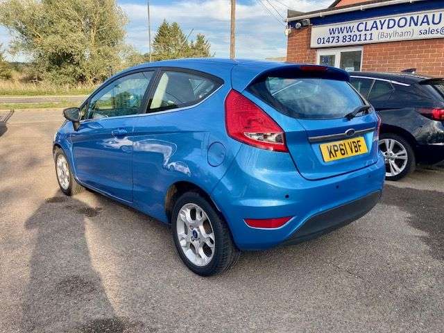 A 2011 FORD FIESTA 1.4 ZETEC 3dr WITH SERVICE HISTORY A 2011 FORD FIESTA 1.4 ZETEC 3dr WITH SERVICE HISTORY