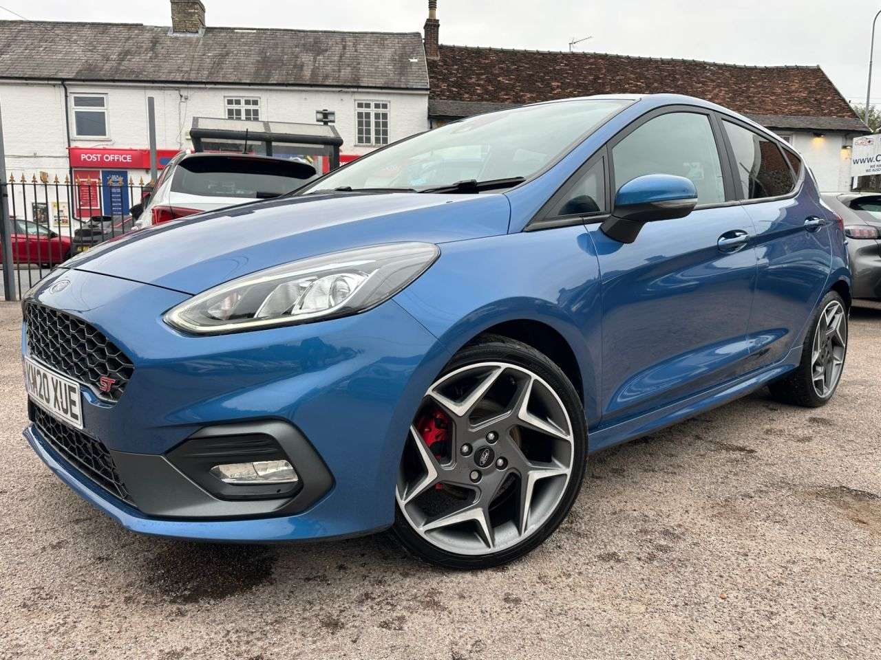 A 2020 FORD FIESTA 1.5T ECOBOOST ST-3 HATCHBACK 5dr MANUAL EURO 6 (s/s) (200 ps) A 2020 FORD FIESTA 1.5T ECOBOOST ST-3 HATCHBACK 5dr MANUAL EURO 6 (s/s) (200 ps)