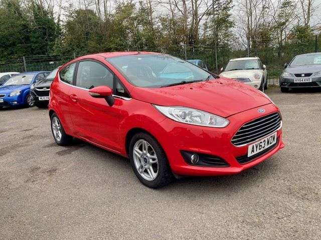 Check out this Ford Fiesta 2013 Petrol Manual
