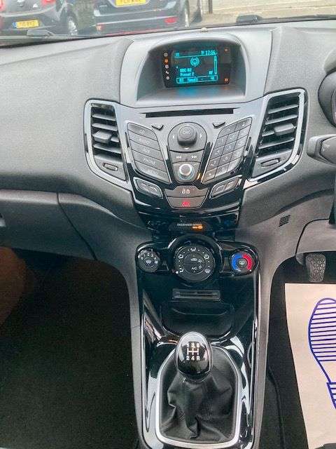 2013 FORD FIESTA 2013 FORD FIESTA