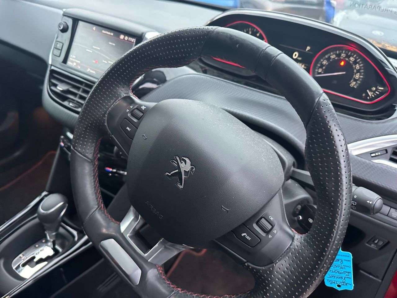 2017 PEUGEOT 2008 2017 PEUGEOT 2008