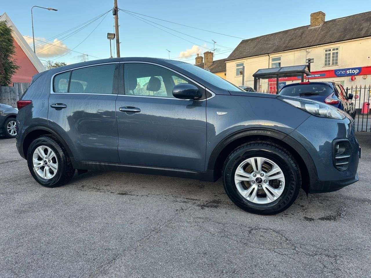 2017 KIA SPORTAGE 2017 KIA SPORTAGE