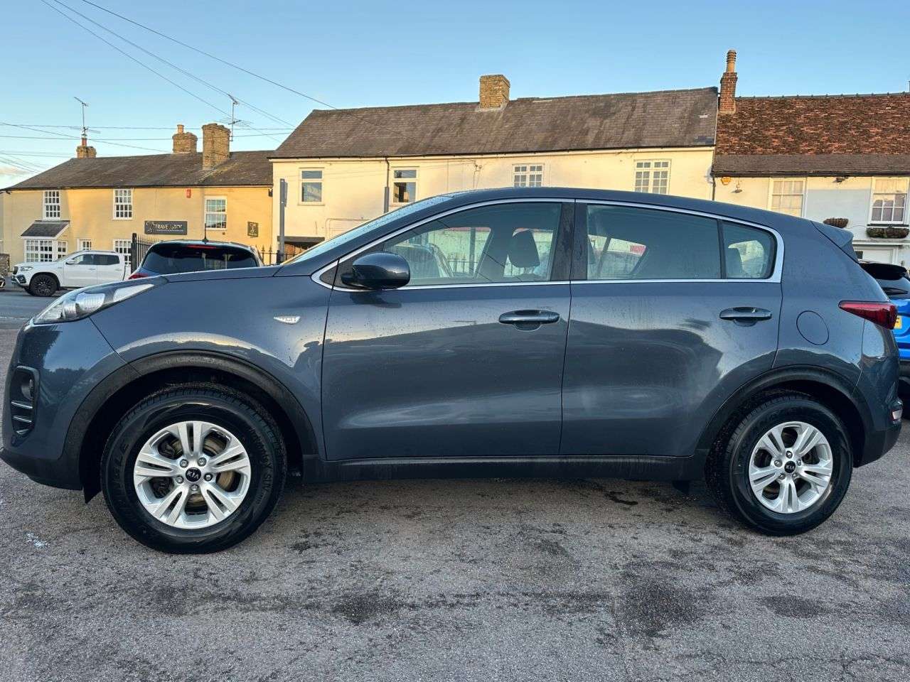 2017 KIA SPORTAGE 2017 KIA SPORTAGE