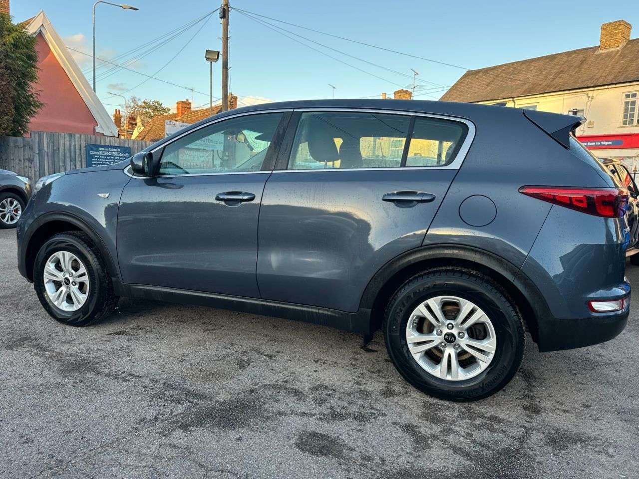 2017 KIA SPORTAGE 2017 KIA SPORTAGE