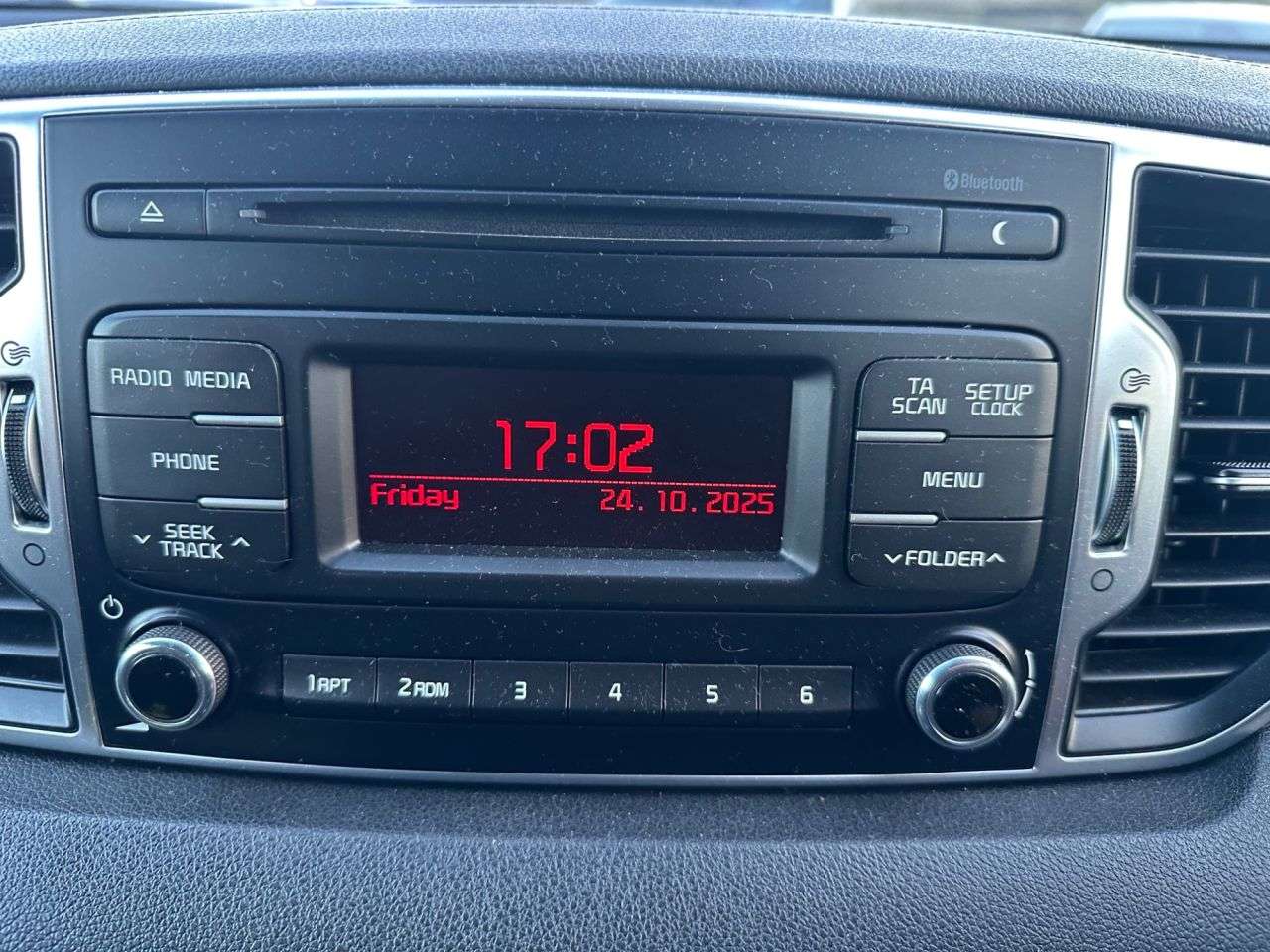 2017 KIA SPORTAGE 2017 KIA SPORTAGE