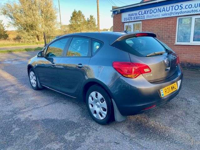 2011 VAUXHALL ASTRA 2011 VAUXHALL ASTRA