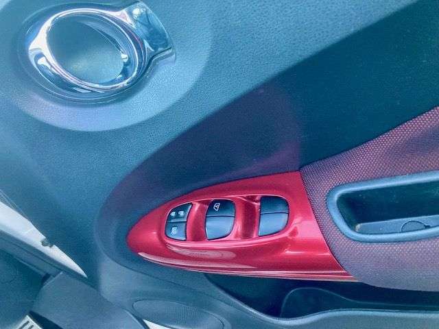 2011 NISSAN JUKE 2011 NISSAN JUKE