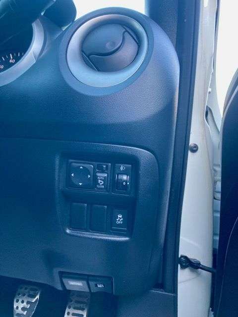 2011 NISSAN JUKE 2011 NISSAN JUKE