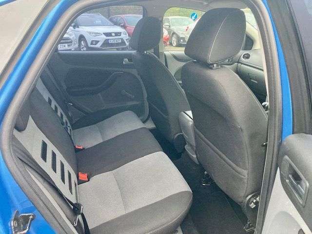 2010 FORD FOCUS 2010 FORD FOCUS