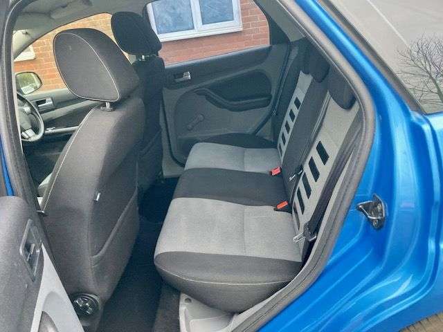 2010 FORD FOCUS 2010 FORD FOCUS