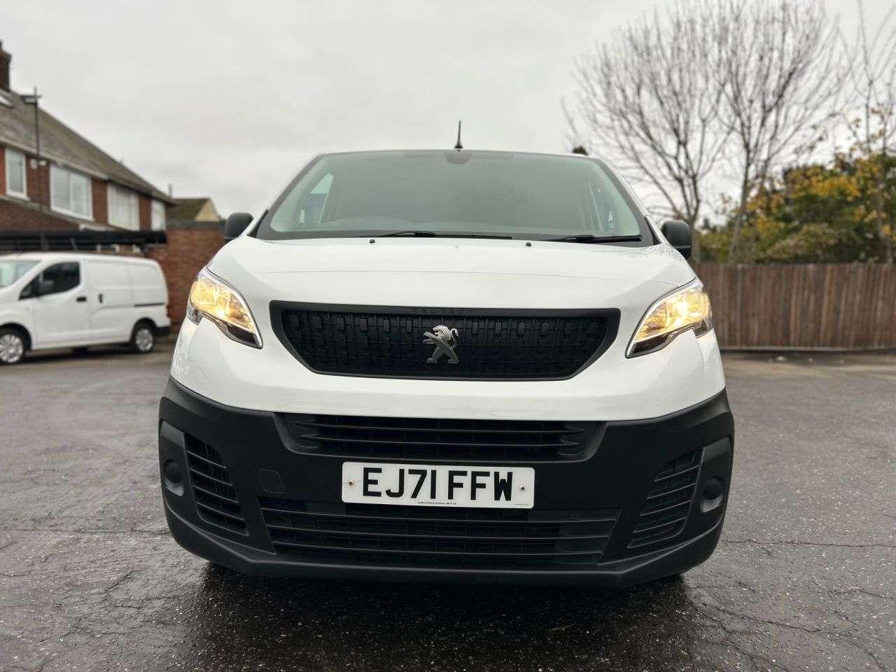 A 2022 PEUGEOT EXPERT 2.0BlueHDi 1400 PROFESSIONAL PREMIUM P/V 6dr LWB ONE OWNER, 3 SERVICES A 2022 PEUGEOT EXPERT 2.0BlueHDi 1400 PROFESSIONAL PREMIUM P/V 6dr LWB ONE OWNER, 3 SERVICES