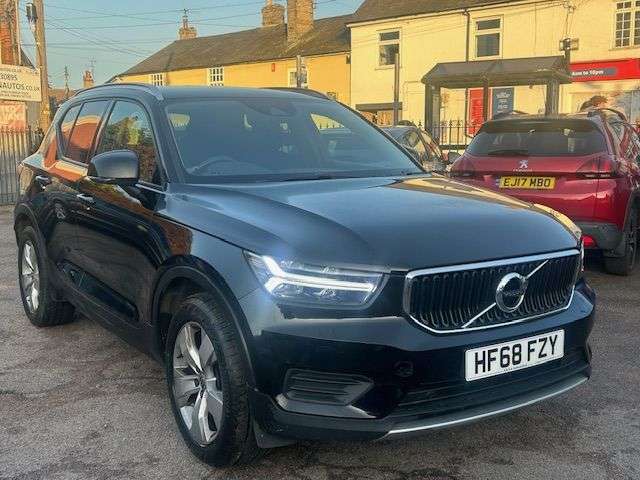 2018 VOLVO XC40 2018 VOLVO XC40