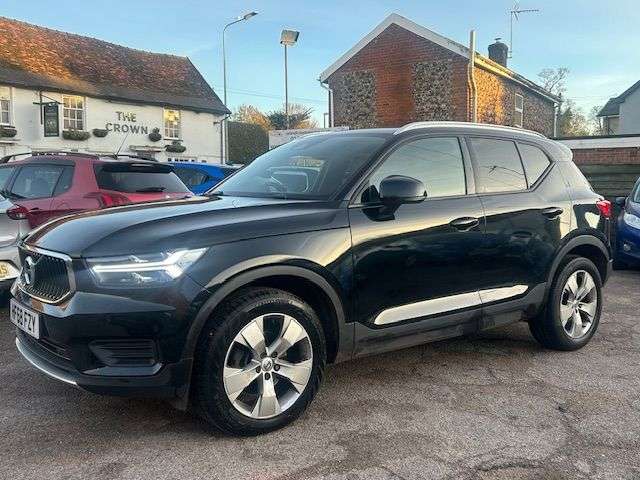 2018 VOLVO XC40 2018 VOLVO XC40
