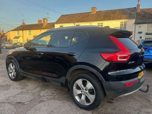 2018 VOLVO XC40 2018 VOLVO XC40