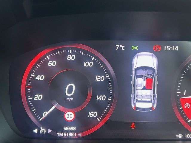 2018 VOLVO XC40 2018 VOLVO XC40