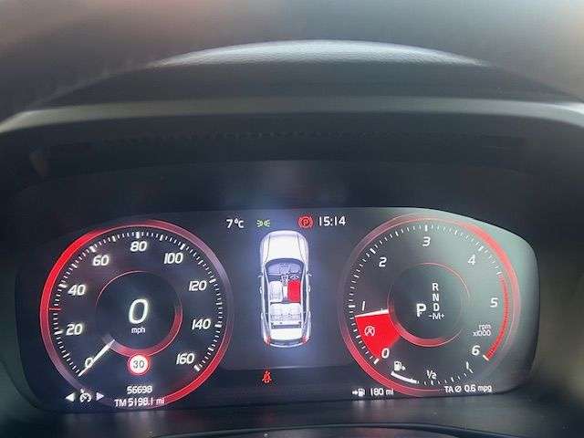 2018 VOLVO XC40 2018 VOLVO XC40