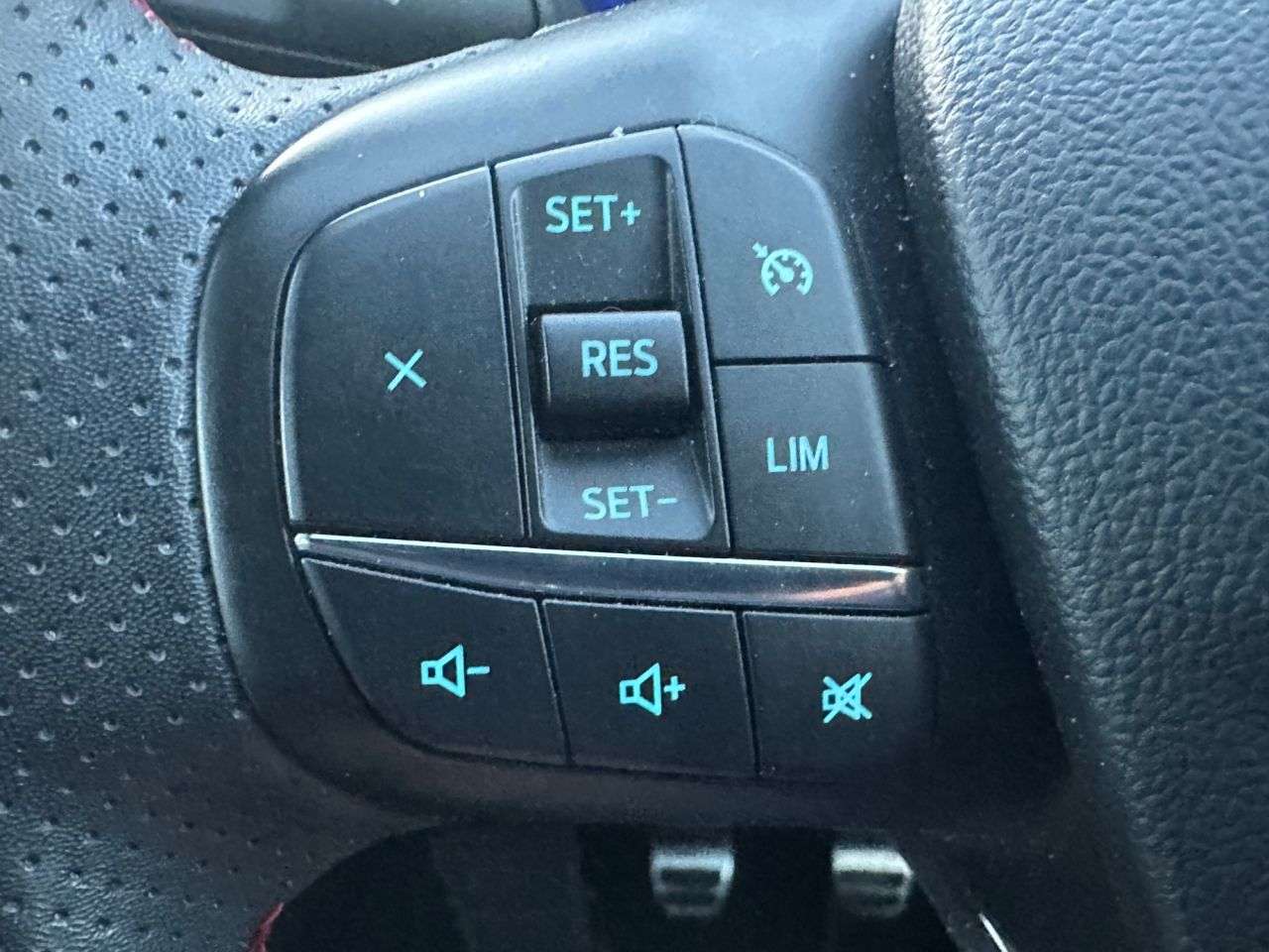 2022 FORD KUGA 2022 FORD KUGA