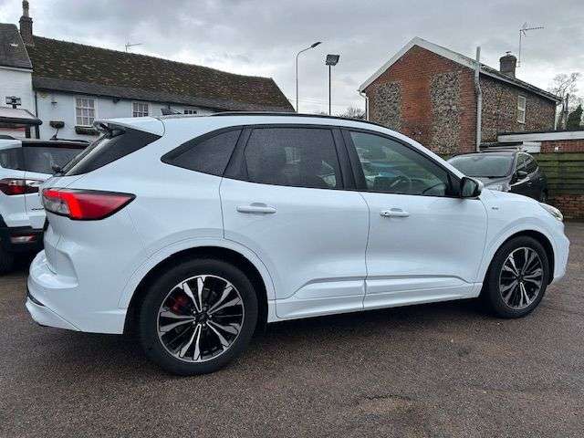 2022 FORD KUGA 2022 FORD KUGA