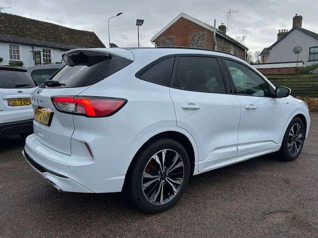 2022 FORD KUGA 2022 FORD KUGA