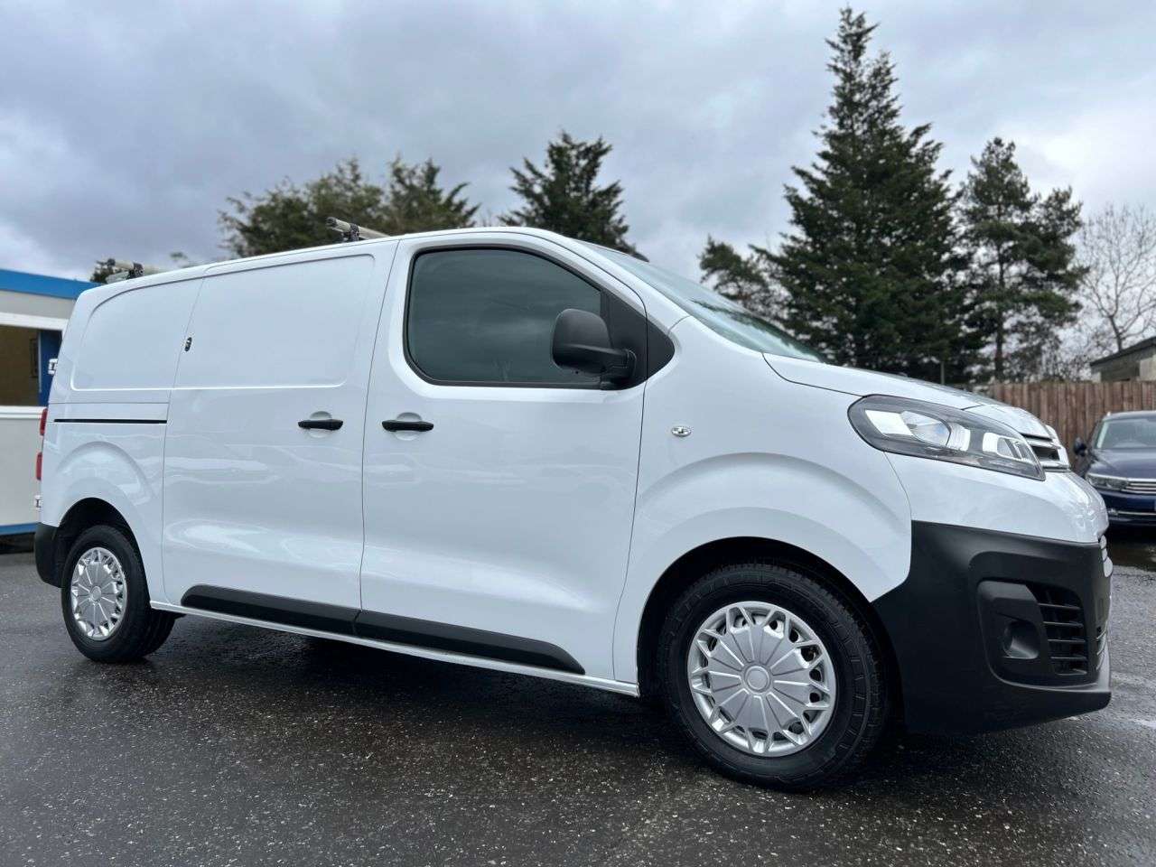 A 2022 CITROEN DISPATCH 2.0BlueHDi 1400 ENTERPRISE PRO M P/V 6dr ONE OWNER, 4 SERVICES A 2022 CITROEN DISPATCH 2.0BlueHDi 1400 ENTERPRISE PRO M P/V 6dr ONE OWNER, 4 SERVICES
