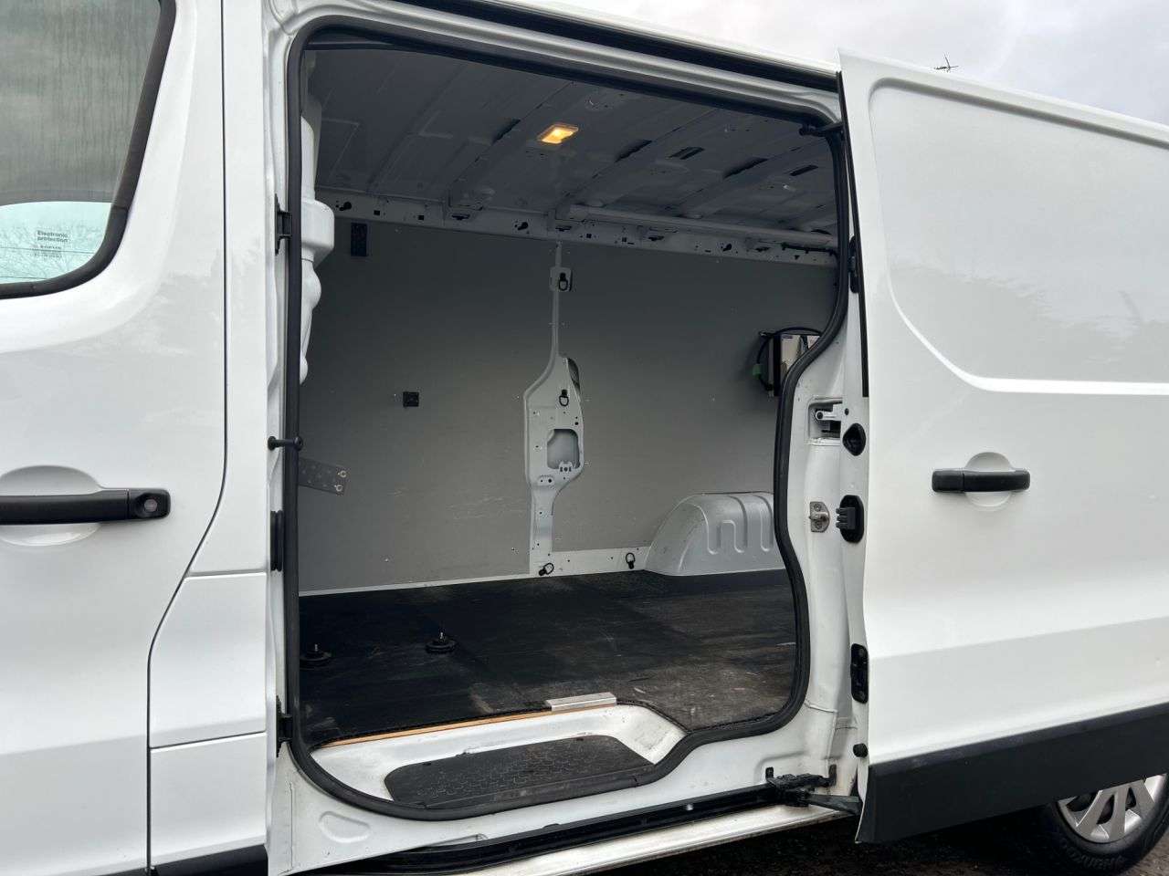 2021 RENAULT TRAFIC 2021 RENAULT TRAFIC