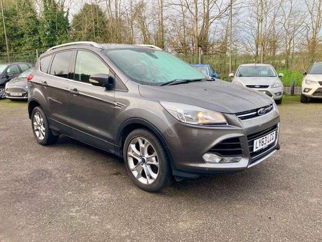A 2014 FORD KUGA 2.0 TDCi TiITANIUM SUV 5dr DIESEL (140 ps) A 2014 FORD KUGA 2.0 TDCi TiITANIUM SUV 5dr DIESEL (140 ps)