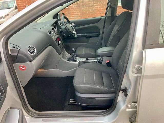 2011 FORD FOCUS 2011 FORD FOCUS