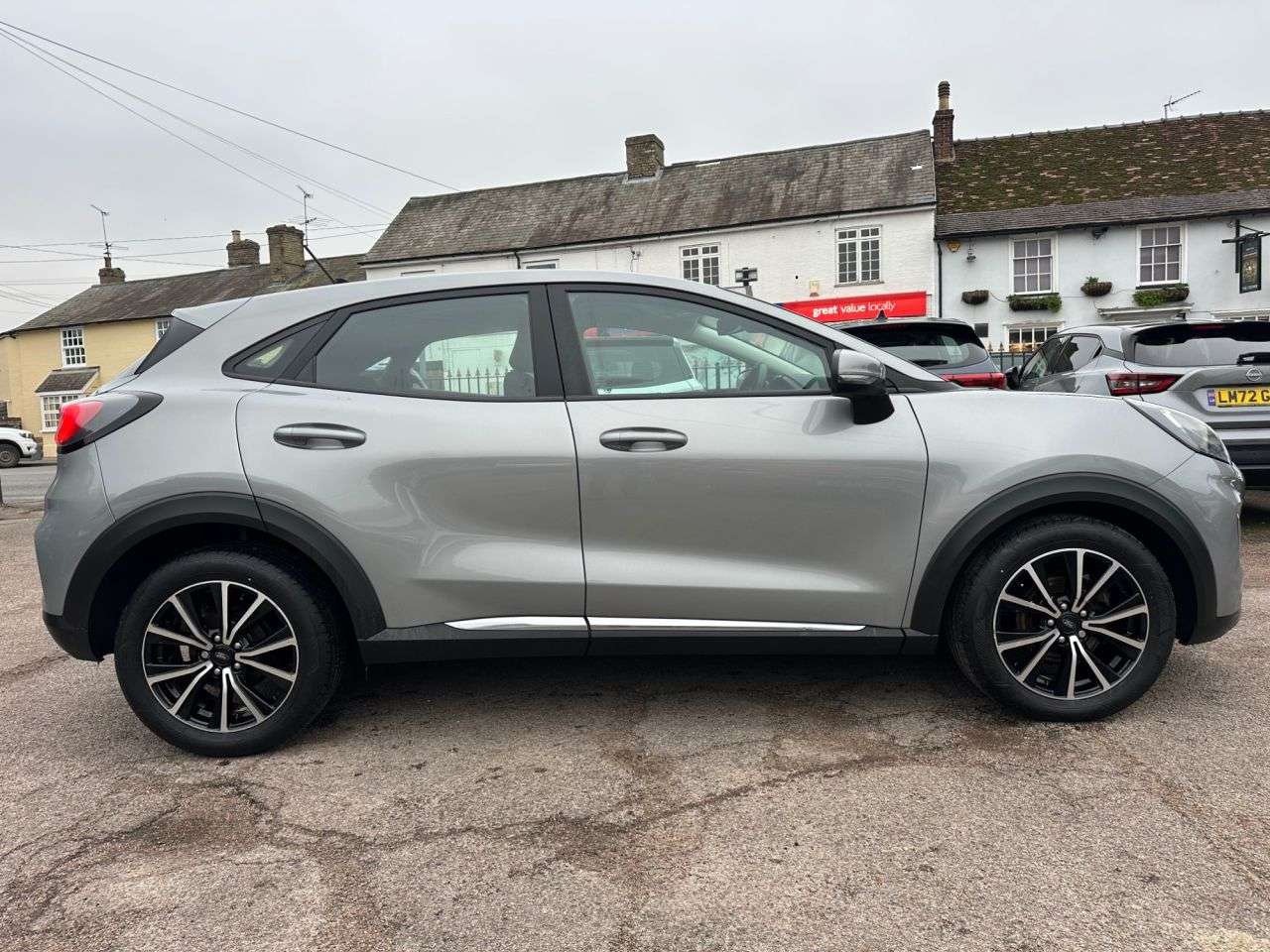 A 2022 FORD PUMA 1.0T ECOBOOST MHEV TITANIUM SUV 5dr HYBRID DCT AUTOMATIC EURO 6 (s/s) (125 A 2022 FORD PUMA 1.0T ECOBOOST MHEV TITANIUM SUV 5dr HYBRID DCT AUTOMATIC EURO 6 (s/s) (125