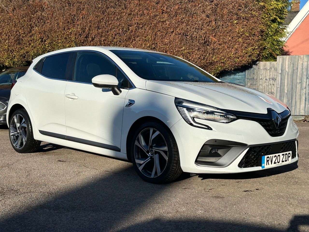 2020 RENAULT CLIO 2020 RENAULT CLIO