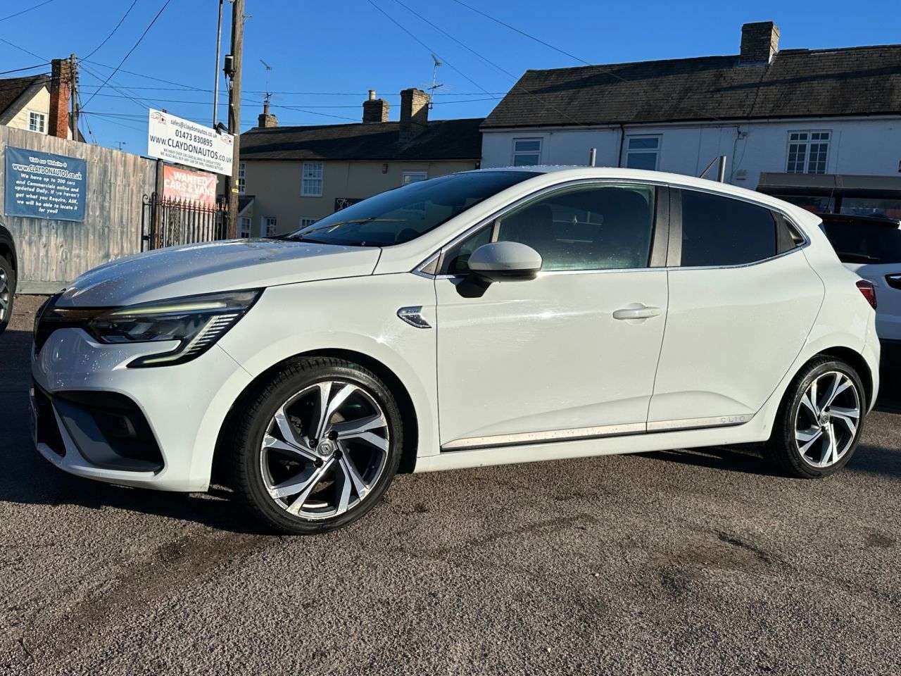 2020 RENAULT CLIO 2020 RENAULT CLIO