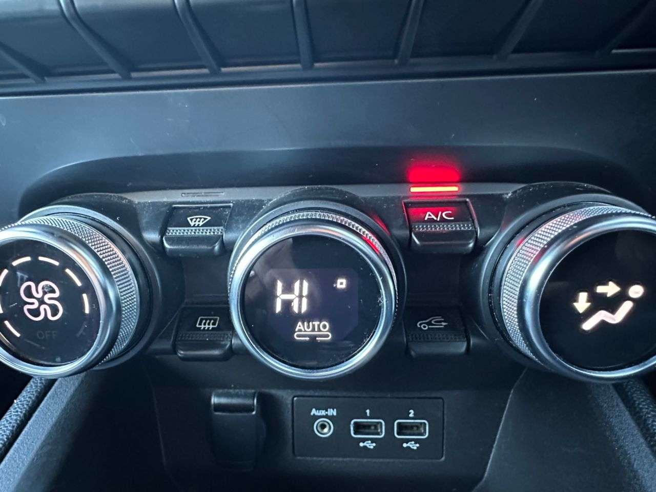 2020 RENAULT CLIO 2020 RENAULT CLIO