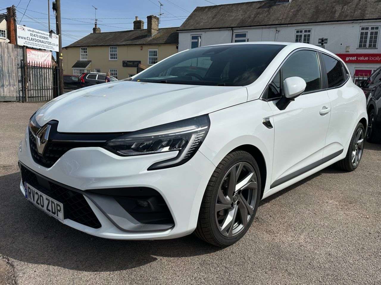 2020 RENAULT CLIO 2020 RENAULT CLIO