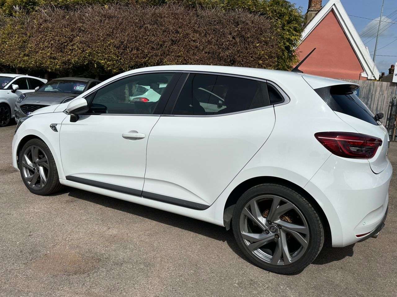 2020 RENAULT CLIO 2020 RENAULT CLIO