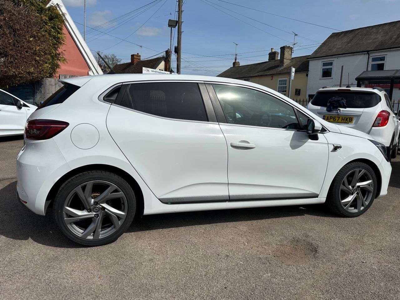 2020 RENAULT CLIO 2020 RENAULT CLIO