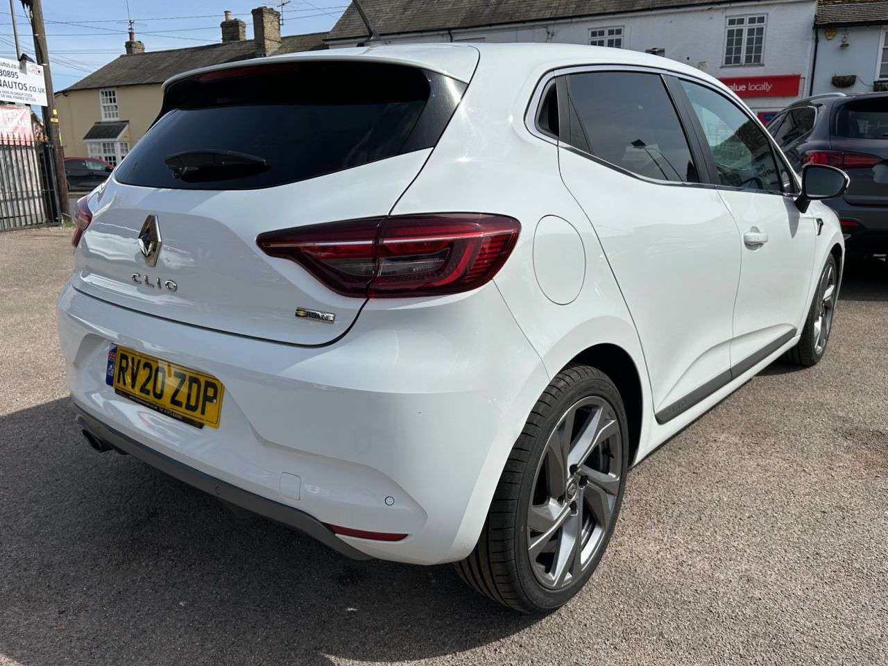 2020 RENAULT CLIO 2020 RENAULT CLIO