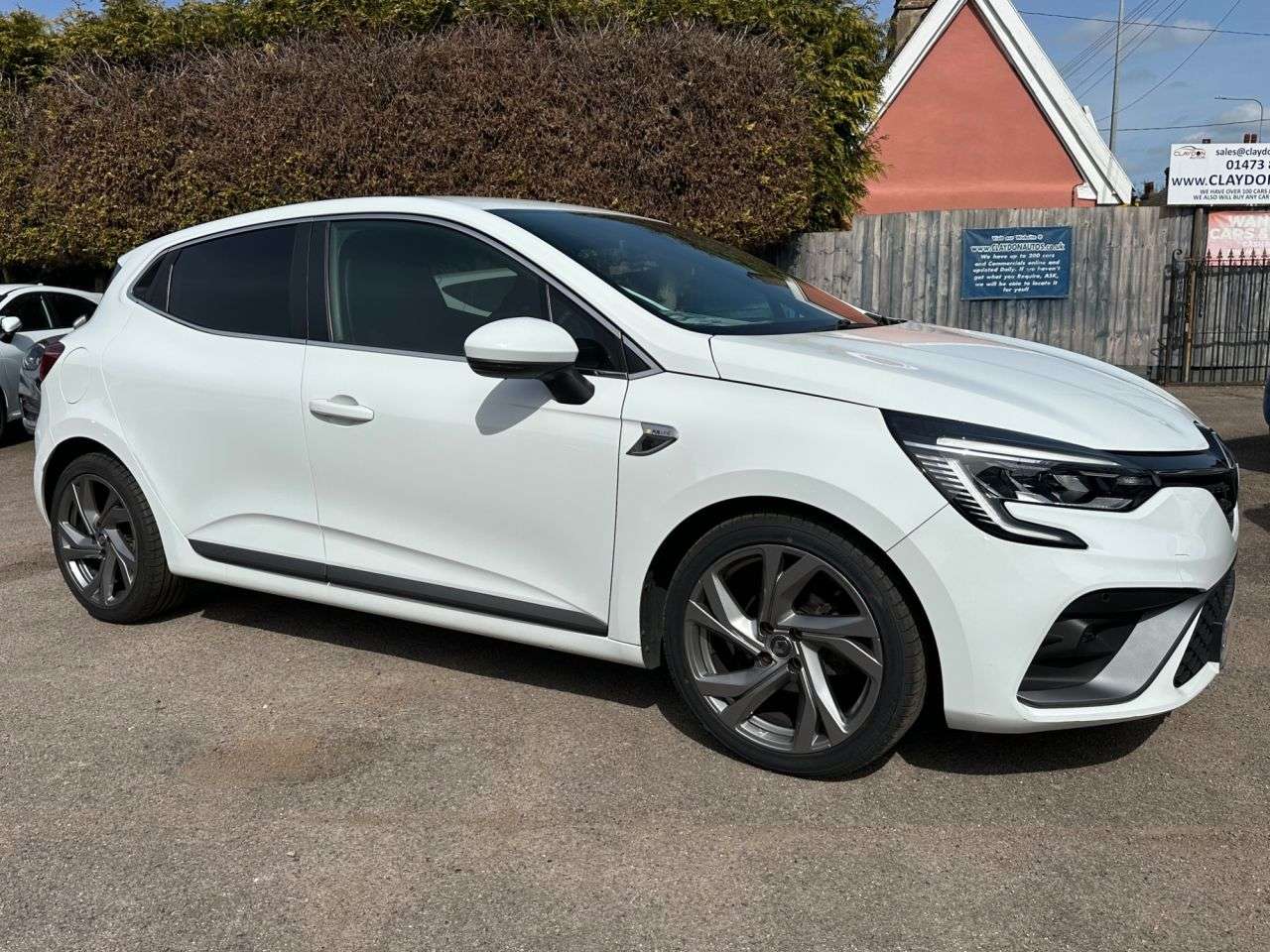 2020 RENAULT CLIO 2020 RENAULT CLIO