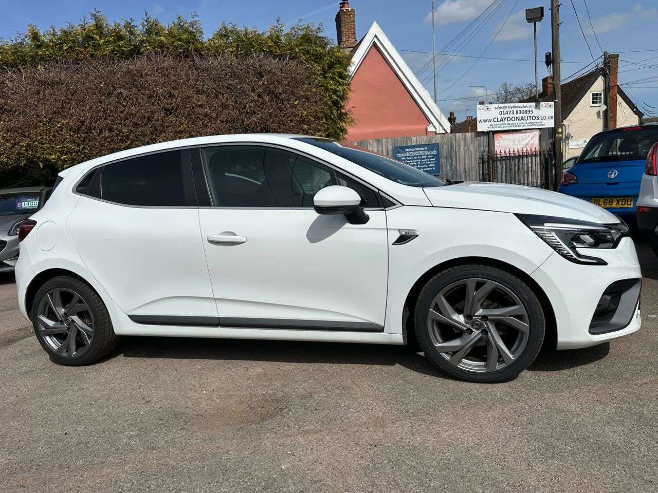 2020 RENAULT CLIO 2020 RENAULT CLIO