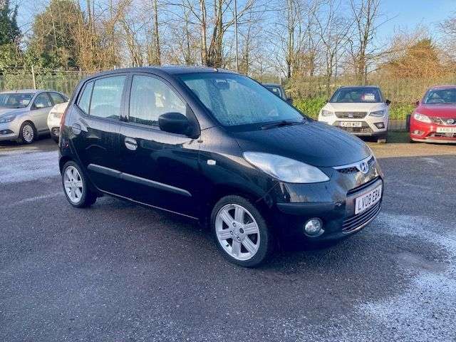 A 2008 HYUNDAI I10 1.1 STYLE 5dr PETROL MANUAL WITH SERVICE HISTORY A 2008 HYUNDAI I10 1.1 STYLE 5dr PETROL MANUAL WITH SERVICE HISTORY