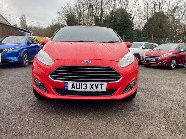 A 2013 FORD FIESTA 1.0T ECOBEOOST ZETEC 3dr (s/s) NEW WETBELT AND SERVICE A 2013 FORD FIESTA 1.0T ECOBEOOST ZETEC 3dr (s/s) NEW WETBELT AND SERVICE