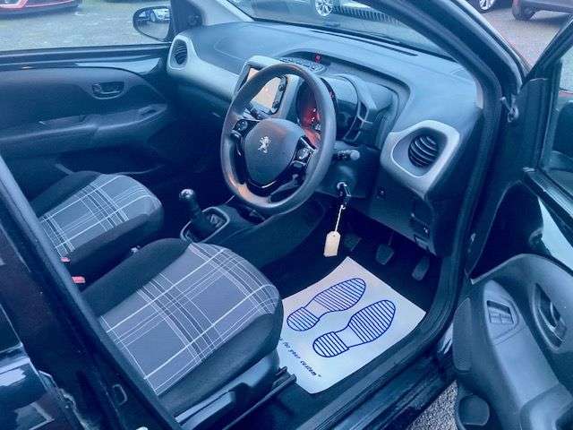 A 2017 PEUGEOT 108 1.0 ACTIVE HATCHBACK 5dr MANUAL EURO 6 (68 ps) ONE OWNER A 2017 PEUGEOT 108 1.0 ACTIVE HATCHBACK 5dr MANUAL EURO 6 (68 ps) ONE OWNER